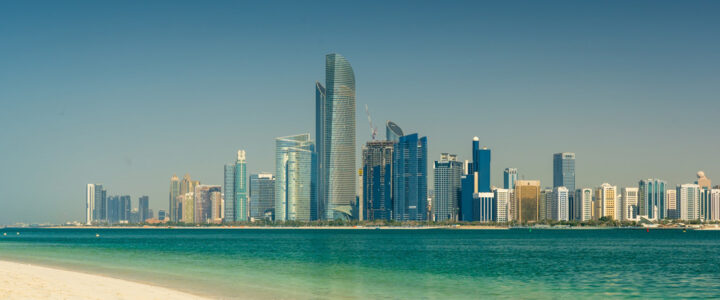 Abu Dhabi Itinerary with 5 Incredible Must-See Attractions You Should Visit