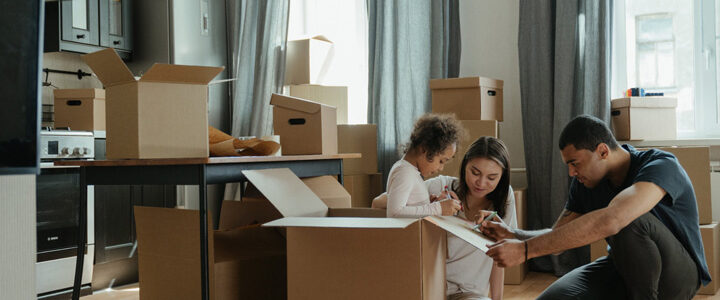 Your Long Distance Move Checklist: 7 To-Dos To Top Your List what to expect when moving