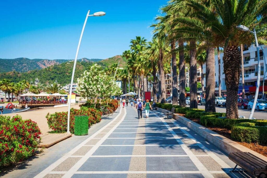 marmaris promenade turkey | Enjoy Travel Life