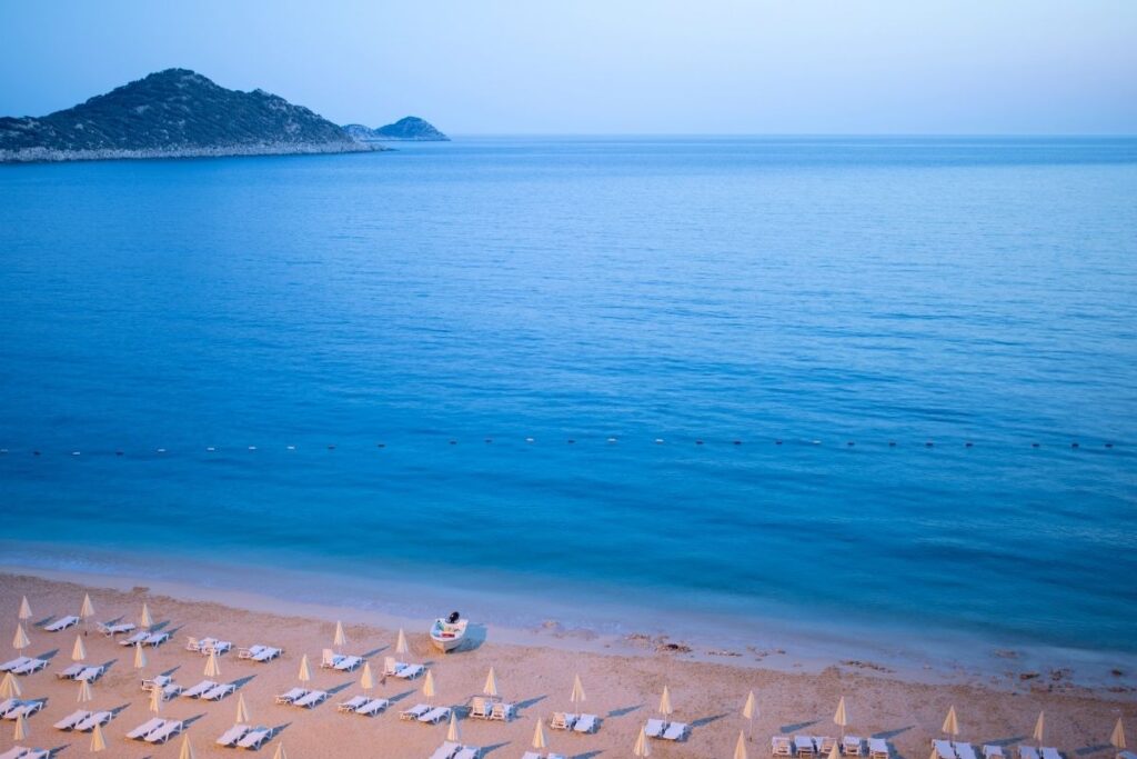 pristine beach in marmaris turkey | Enjoy Travel Life