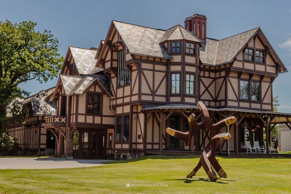 The 1864 stick-style Griswold House holds the Newport Art Museum on Bellevue Avenue.